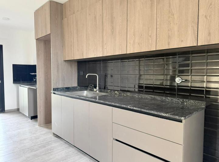 Casa 4 ambientes en Cuestas de Manantiales — Venta, foto 2 de 8
