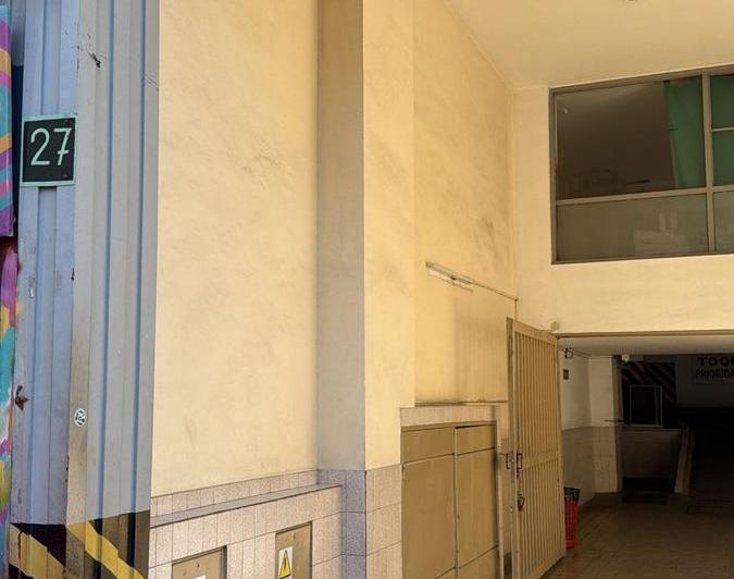 Cochera en Centro — Humberto Primo 27 Cochera a la Venta — Venta, foto 2 de 8
