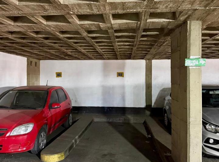 Cochera en Centro — Humberto Primo 27 Cochera a la Venta — Venta, foto 3 de 8