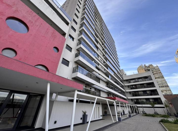 Departamento 4 ambientes en Alberdi — Sol de Mayo 23 — Venta, foto 1 de 8