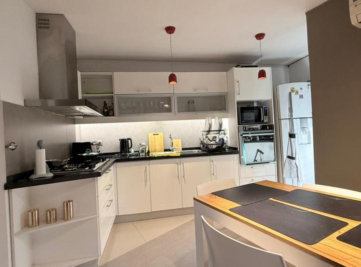 Casa 4 Ambientes en Barrio Arguello — Sinchi Roca al 7600 — Venta, foto 2 de 8