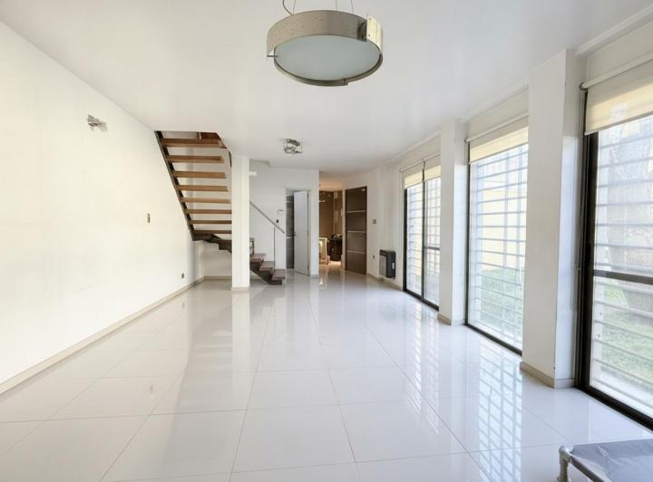 Casa 4 Ambientes en Barrio Arguello — Sinchi Roca al 7600 — Venta, foto 5 de 8