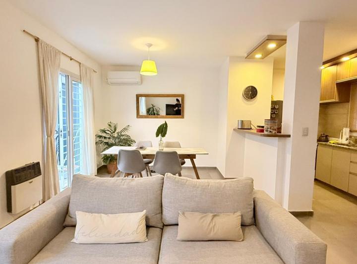 Casa 3 ambientes en Lomas del Chateau — Santa Rosa al 6000 — Venta, foto 3 de 8