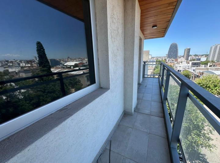 Departamento 4 ambientes en General Pueyrredón — Felix Frias 1276 Piso 4 — Venta, foto 1 de 8