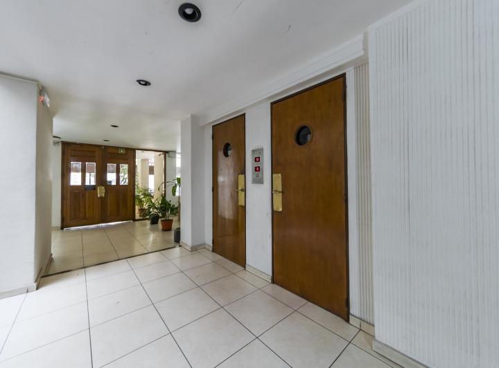 Departamento 6 ambientes en Nueva Córdoba — Balcarce al 400 — Venta, foto 7 de 8