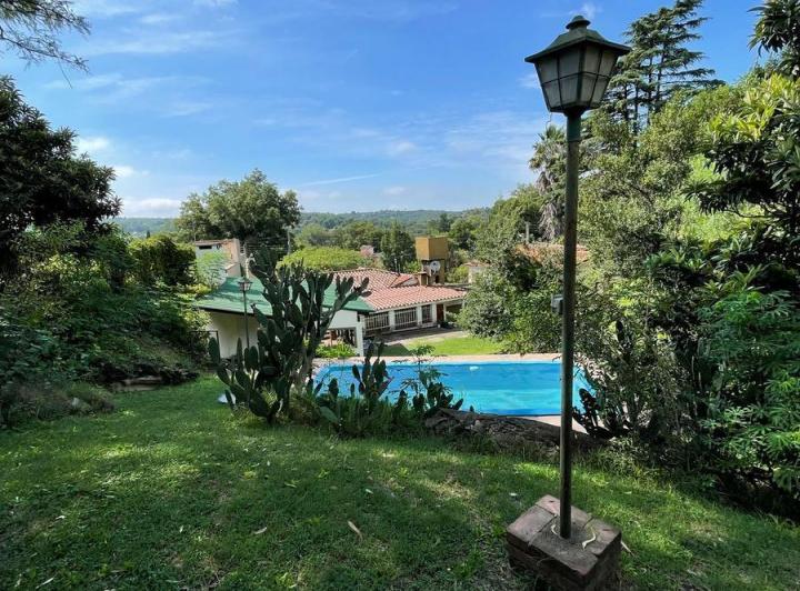 Casa 4 dormitorios en Ñu Pora — Pampa 40 — Venta, foto 1 de 8