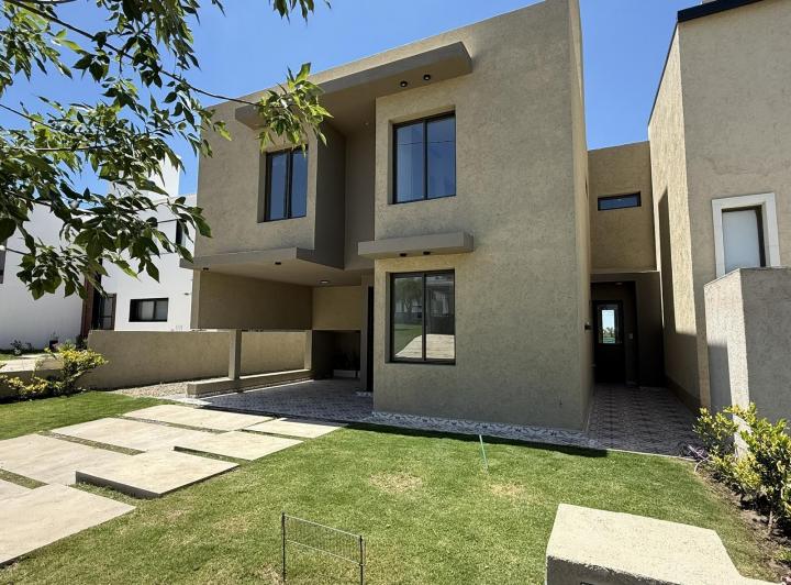 Casa 5 ambientes en Tejas 4 — Casa Tejas 4 — Venta, foto 1 de 8