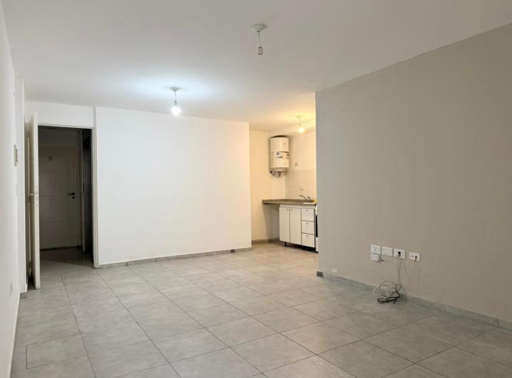 Departamento 3 Ambientes en Alto Alberdi — Av. Duarte Quiros al 2800 — Venta, foto 2 de 8