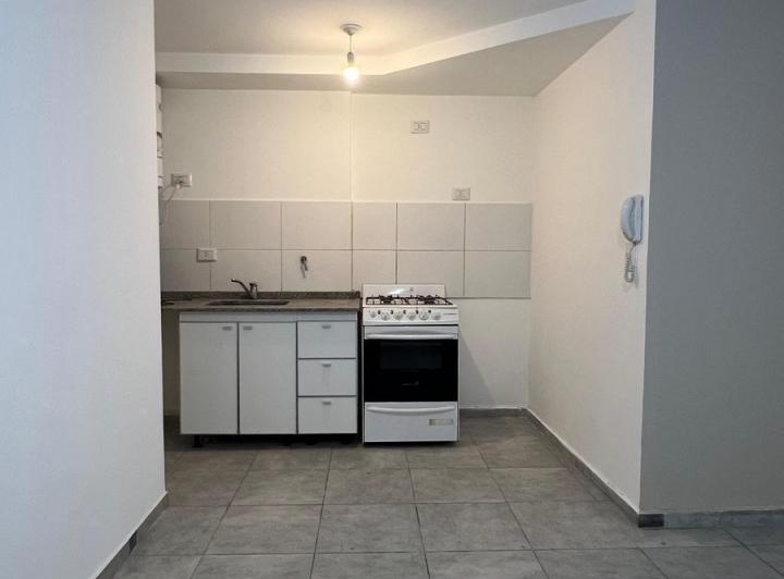 Departamento 3 Ambientes en Alto Alberdi — Av. Duarte Quiros al 2800 — Venta, foto 4 de 8