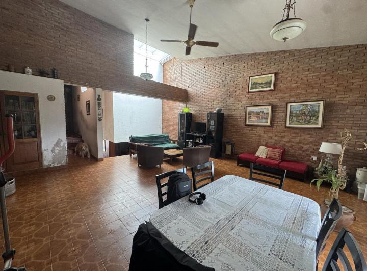 Casa 10 ambientes en Villa Cabrera — Padre Galeano al 2100 — Venta, foto 5 de 8