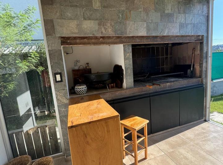 Casa 3 dorm. en La Estanzuela — Jorge Luis Borges al 400 - La Calera- La Estanzuela — Venta, foto 7 de 8