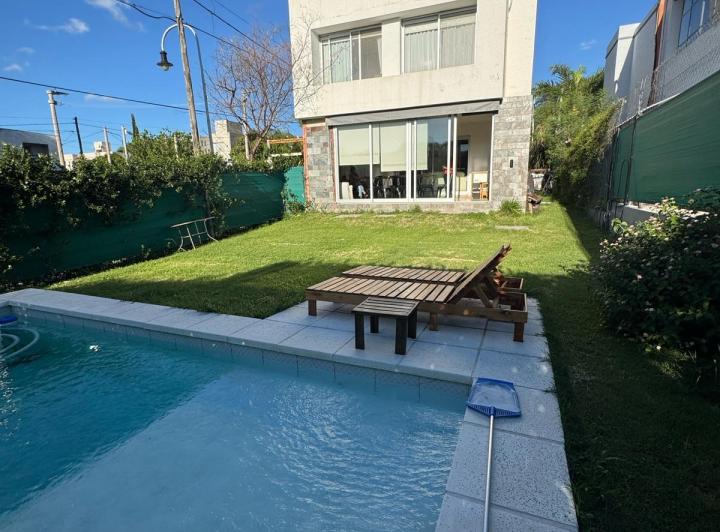Casa 3 dorm. en La Estanzuela — Jorge Luis Borges al 400 - La Calera- La Estanzuela — Venta, foto 8 de 8