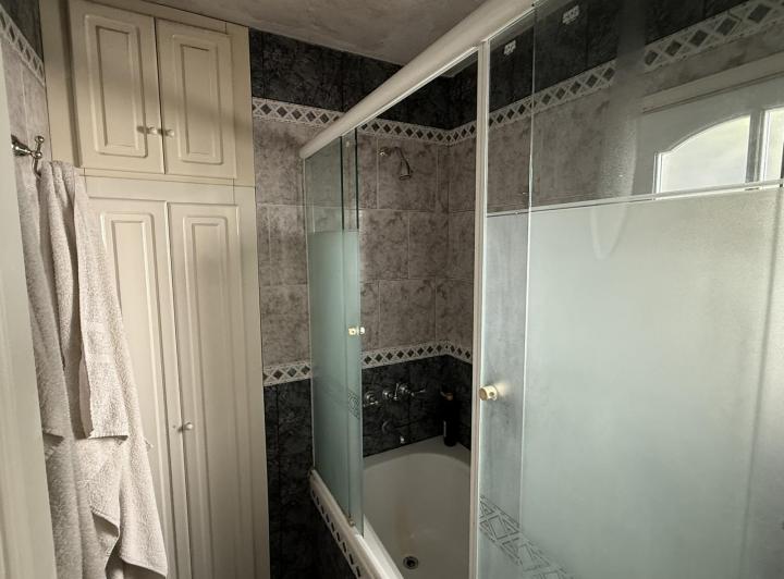 Casa 4 dorm en Lomas de la Carolina — Intercountry al 100 — Venta, foto 6 de 8