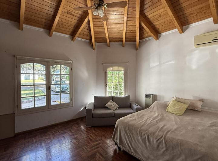 Casa 4 dorm en Lomas de la Carolina — Intercountry al 100 — Venta, foto 8 de 8