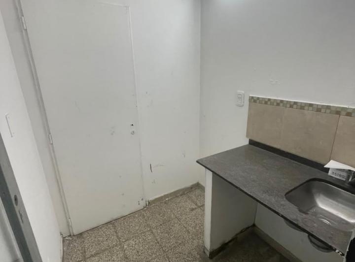 Galpón en Centro Córdoba — Av. Maipu al 600 — Alquiler, foto 8 de 8