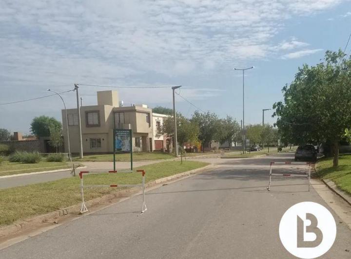 Terreno en Valle Cercano — José Benito Cottolengo Esq. Río Negro — Venta, foto 2 de 8