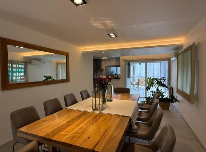 Casa 5 ambientes en Los Aromas, Valle Escondido — Casa en Los Aromas, Valle Escondido — Venta, foto 1 de 8
