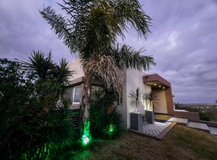 Casa 9 ambientes en Country Cinco Lomas — Venta, foto 3 de 8