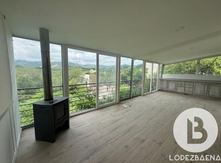 Casa 9 ambientes en Sierra Nueva, Mendiolaza — Reina Mora al 300 — Venta, foto 1 de 8