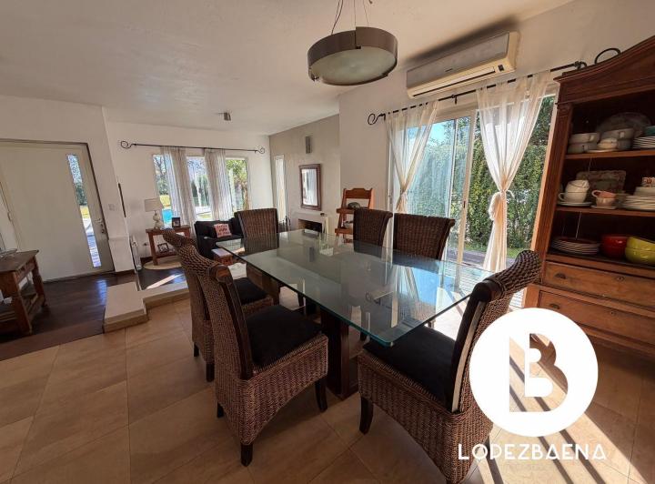 Casa 10 ambientes en Chacras de la Villa — Chacras de la Villa -av.padre Luchese — Venta, foto 4 de 8