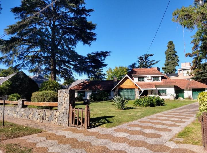 Casa 14 ambientes en Jardín Espinosa — Francisco DE Argañaraz Y Murguía al 3400 — Venta, foto 6 de 8