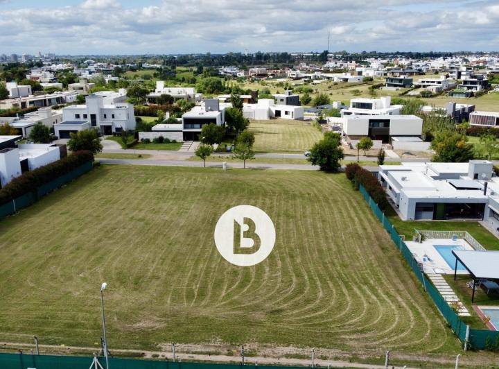 Terreno en La Cascada Country Golf — Espectacular Terreno en La Cascada ! — Venta, foto 6 de 8