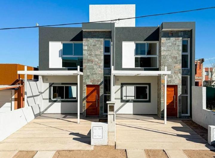 Dúplex 2 dorm en Docta — Manzana 112 Lote 17 — Venta, foto 1 de 8