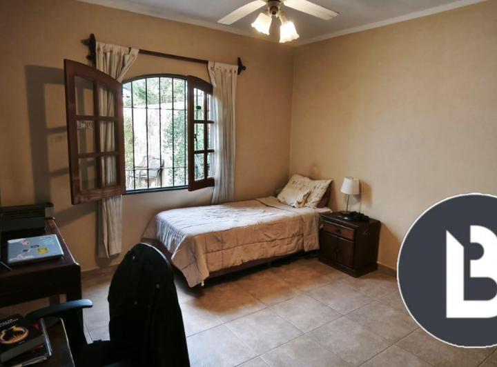 Casa 7 ambientes en Quintas de Arguello — Hermosa Casa en Quintas de Arguello -gn-raymond Poincare 7936 — Venta, foto 7 de 8