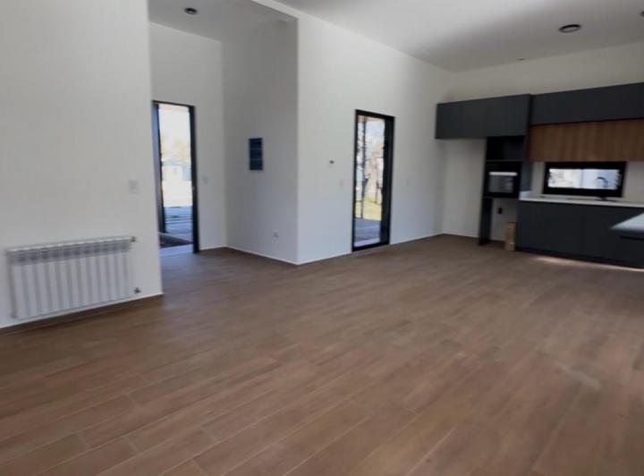 Casa 3 Dorm. con Suite y Vestidor en Malagueño — 7 Soles, Alqarias, Ruta 20 Antes DEL Peaje — Venta, foto 5 de 8