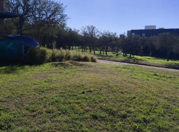 Lote en Valle del Golf — Valle Del Golf - Manzana 16 Lote 99 — Venta, foto 4 de 8