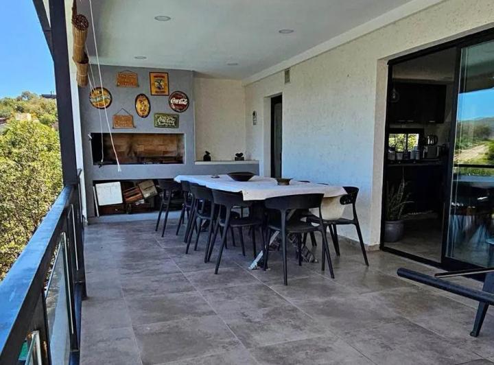 Casa 3 Dorm. en Sierra Nueva — Reina Mora al 300 — Venta, foto 1 de 8