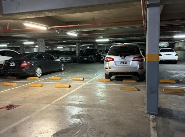 Cochera en venta en Alto Alberdi — Prudencio Bustos al 100 — Venta, foto 1 de 8