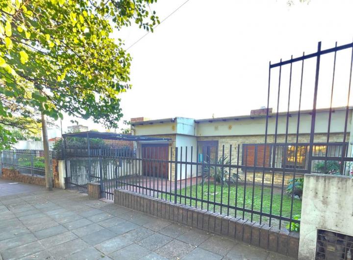 Casa en Parque Chacabuco — Monseñor Pablo Cabrera al 2500 — Venta, foto 3 de 8