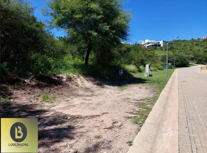 Lote en Country La Deseada — Venta Lote - Country LA Deseada — Venta, foto 2 de 8