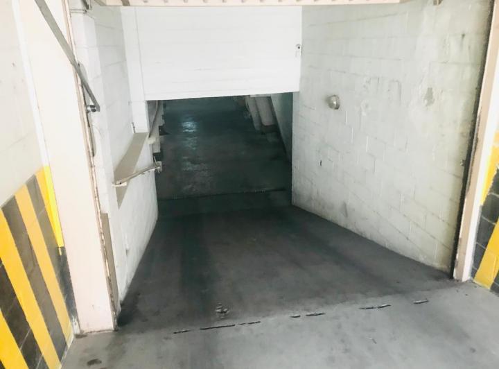 Cochera en Centro, Córdoba — Dean Funes 1014 — Venta, foto 1 de 7