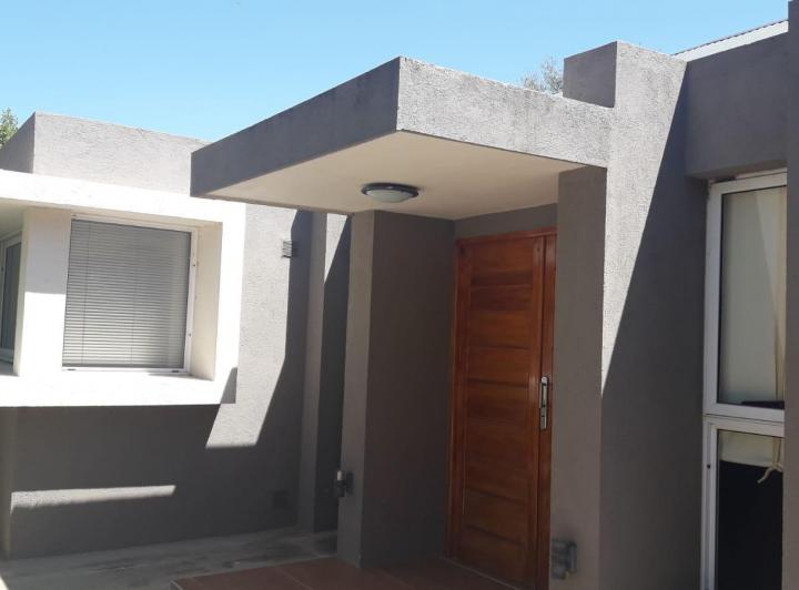 Casa 8 ambientes en Los Algarrobos — Armada Argentina al 3100 — Venta, foto 5 de 8