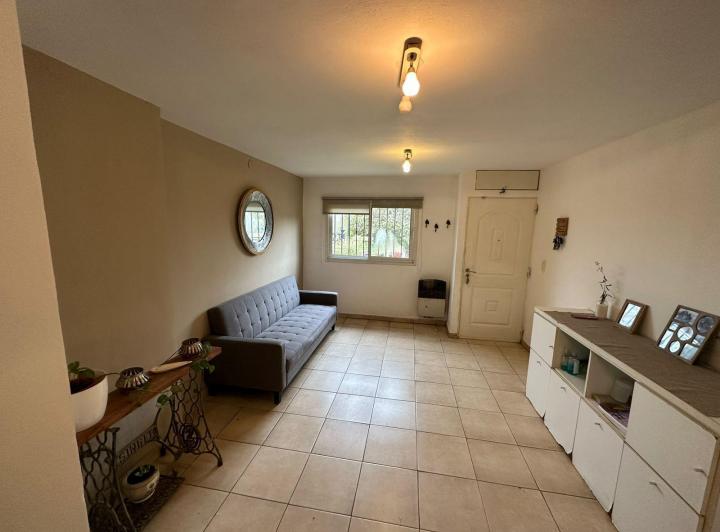 Casa 3 Dorm. en Parque Capital — Mitre al 2400 — Venta, foto 2 de 8