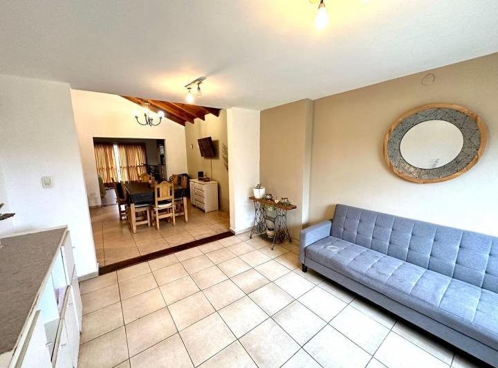 Casa 3 Dorm. en Parque Capital — Mitre al 2400 — Venta, foto 3 de 8