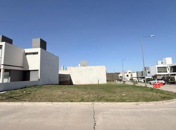 Lote en Costas de Manantiales — Venta, foto 2 de 8