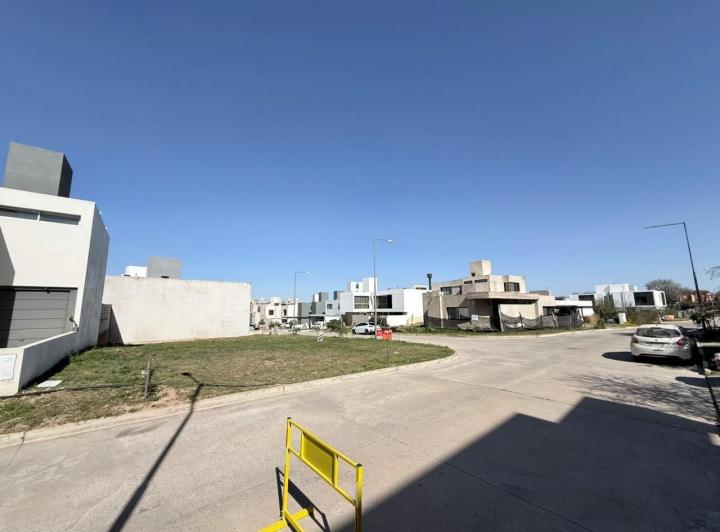 Lote en Costas de Manantiales — Venta, foto 4 de 8