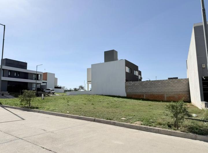 Lote en Costas de Manantiales — Venta, foto 5 de 8