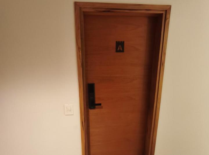 Departamento 5 ambientes en Las Rosas — Nazaret al 1300 — Venta, foto 2 de 8