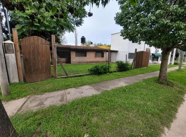 Casa 3 ambientes en El Talar — Avenida Tissera al 1000 — Venta, foto 1 de 8