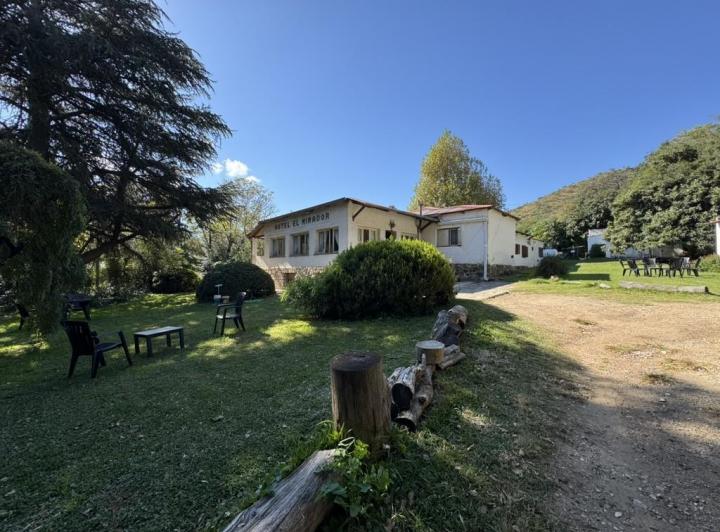 Comercial 10 ambientes en Villa General Belgrano — Rio Parana — Venta, foto 6 de 8
