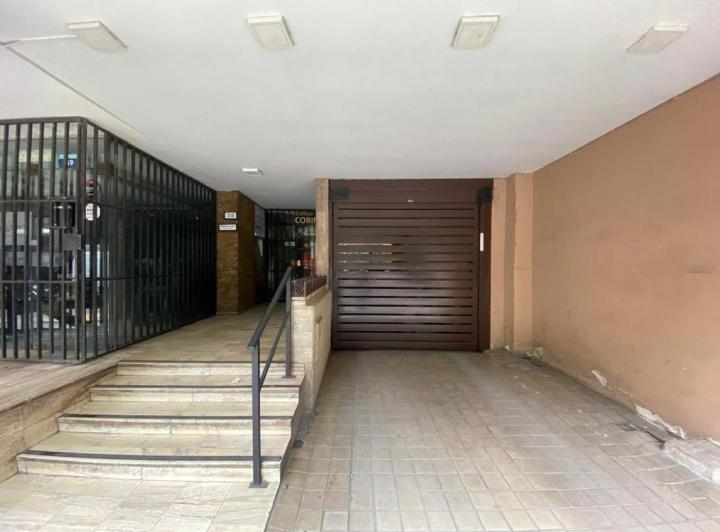 Cochera en Centro — 27 de Abril — Venta, foto 1 de 6