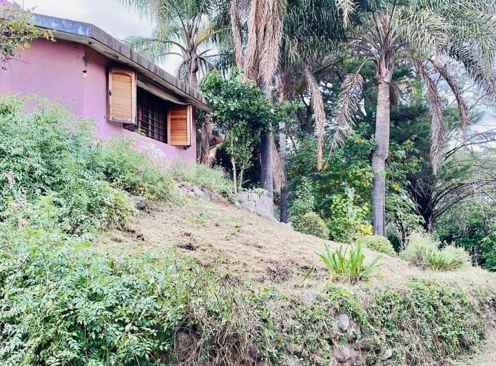 Casa 5 ambientes en Mendiolaza — San José de Calasanz 700 Mendiolaza — Venta, foto 1 de 8