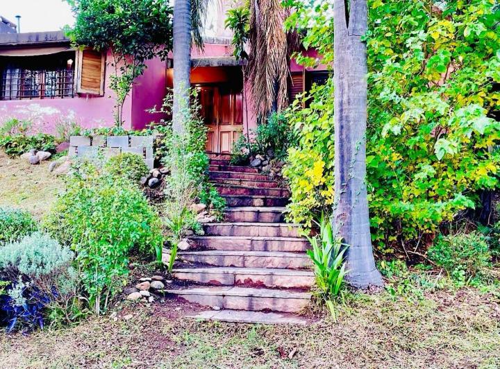 Casa 5 ambientes en Mendiolaza — San José de Calasanz 700 Mendiolaza — Venta, foto 2 de 8