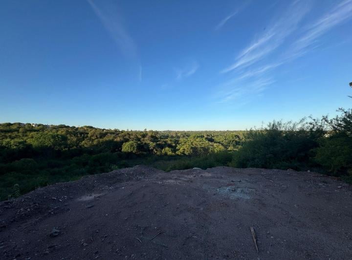 Lote en Villa Allende — Terreno Villa Allende -cerro Lanín 1500 al 1500 — Venta, foto 1 de 8