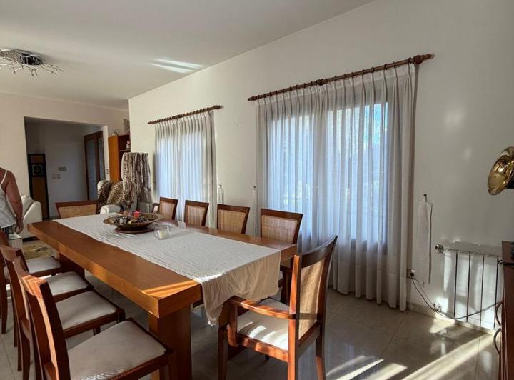 Casa 5 Dorm. en El Bosque — EL Bosque - Molino de Torres 5301 al 5300 — Venta, foto 4 de 8