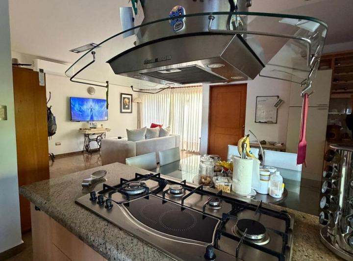 Casa 5 Dorm. en El Bosque — EL Bosque - Molino de Torres 5301 al 5300 — Venta, foto 5 de 8